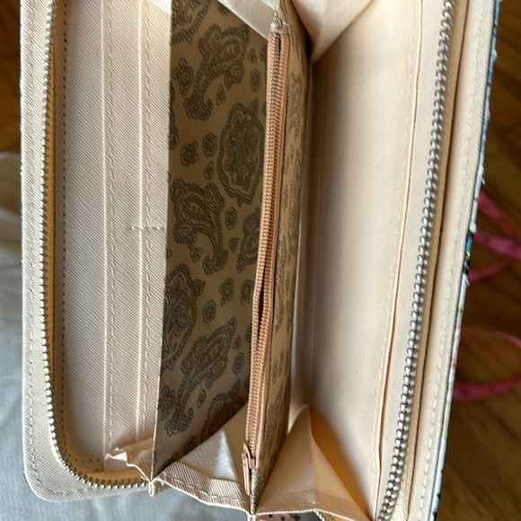 New Paris theme floral vintage shimmer fabulous rare wallet for women - Picture 8 of 10